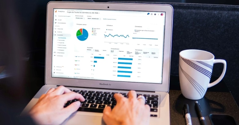 Image illustrating how to use Google Analytics for enhancing business performance and SEO in custom hotel website design.